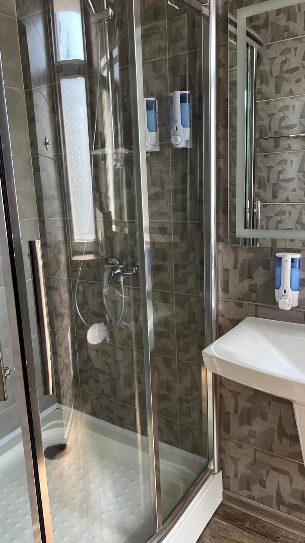 Hotel Dozari Korostyshiv Dış mekan fotoğraf