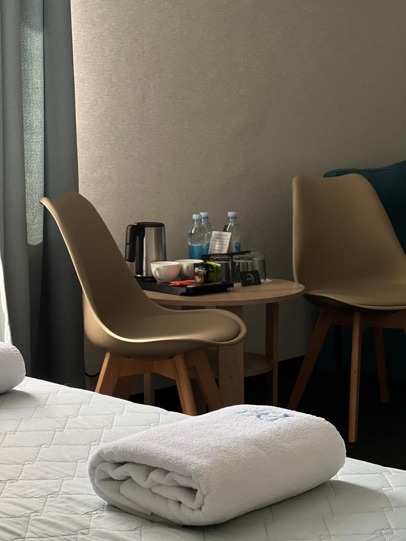 Hotel Dozari Korostyshiv Dış mekan fotoğraf