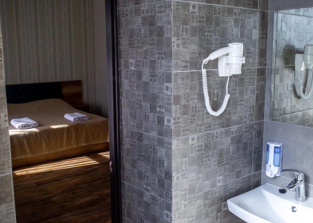 Hotel Dozari Korostyshiv Dış mekan fotoğraf