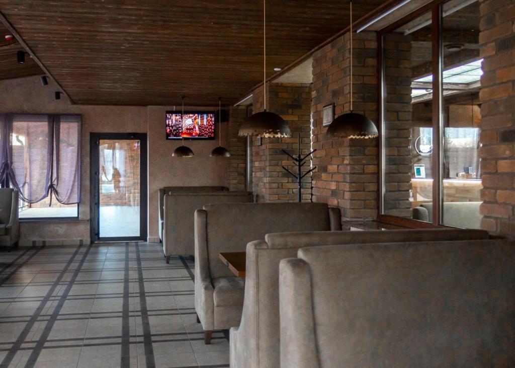 Hotel Dozari Korostyshiv Dış mekan fotoğraf